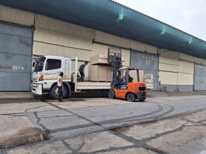 รถหกล้อรับจ้างทั่วไป.com รถหกล้อรับจ้าง รถบรรทุกรับจ้าง 20 IMG 7872