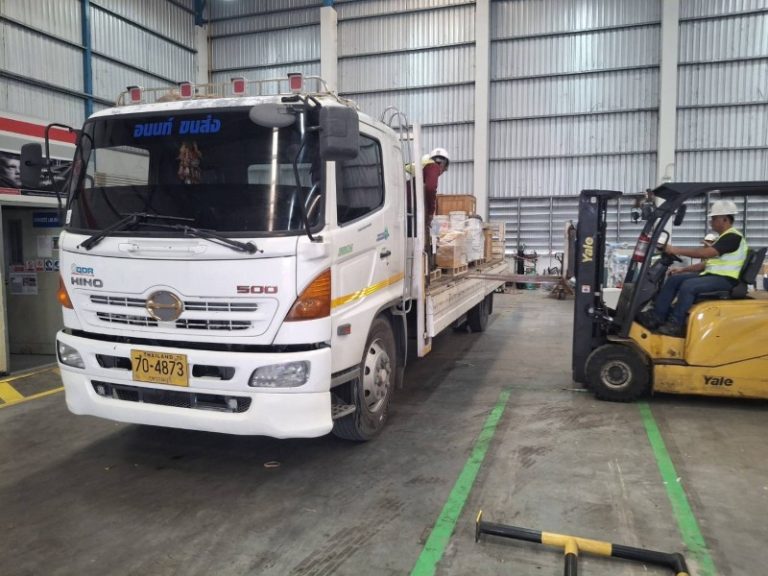 รถหกล้อรับจ้างทั่วไป.com รถหกล้อรับจ้าง รถบรรทุกรับจ้าง 14 IMG 2193